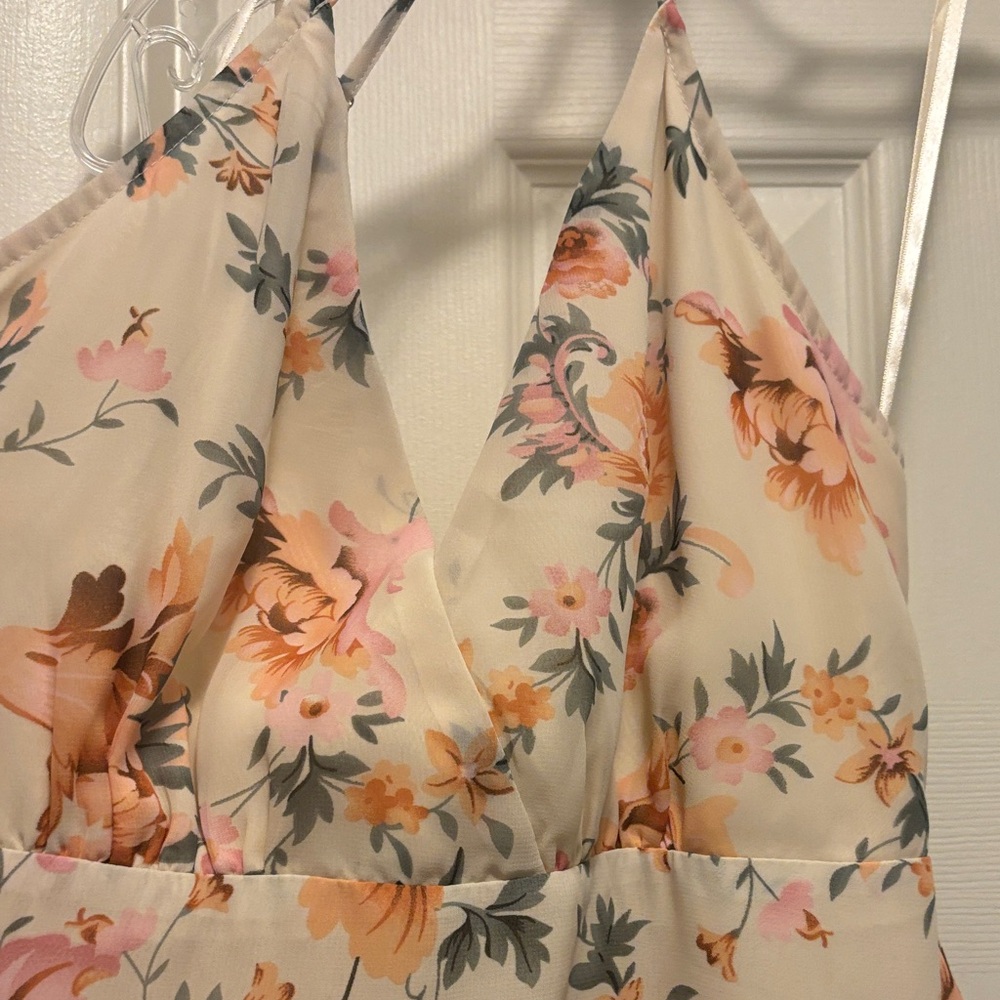 Floral Halter Neck Dress - Picture 3 of 5